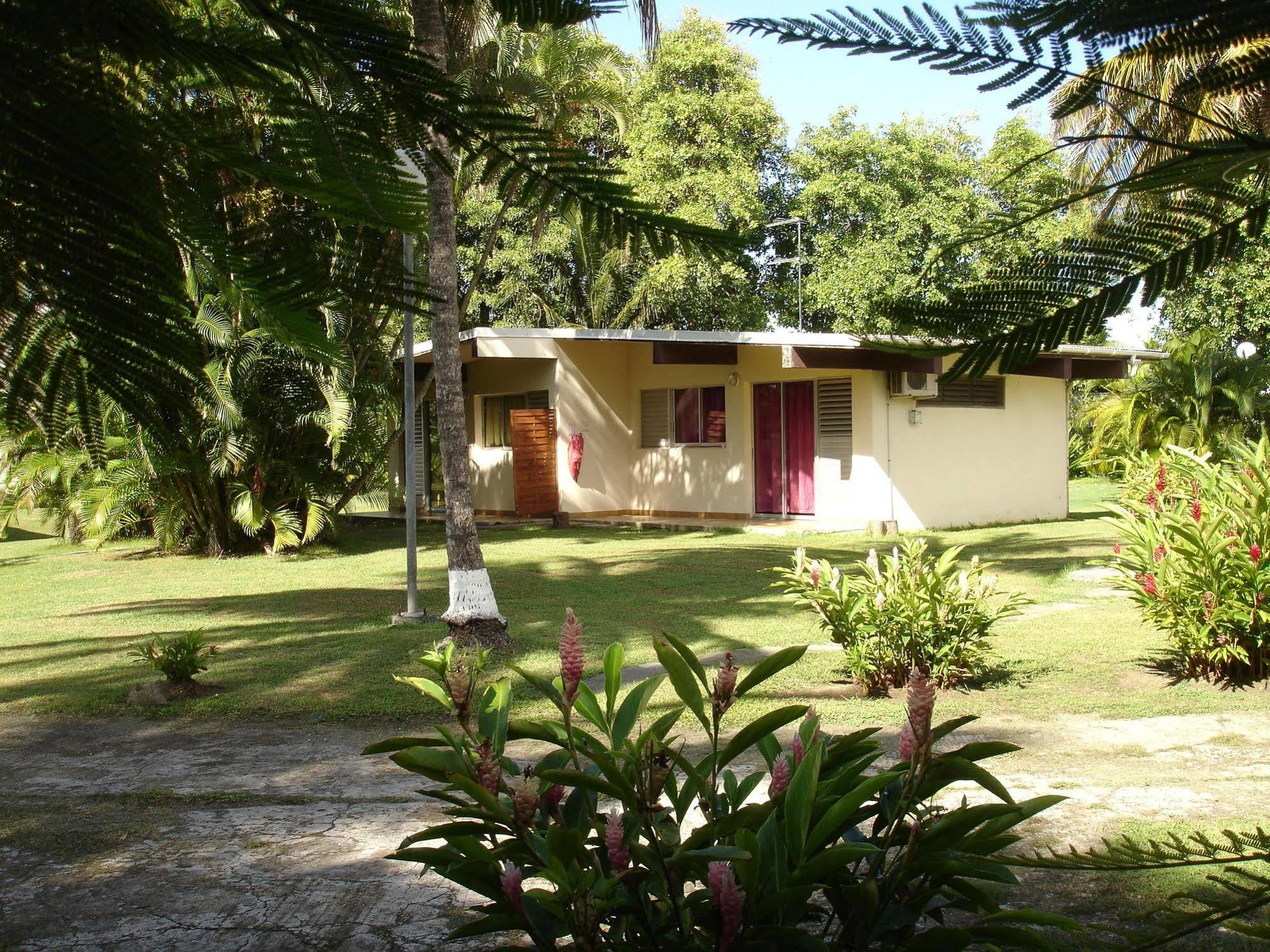 Alizes Bungalows Sainte-Anne  Bagian luar foto